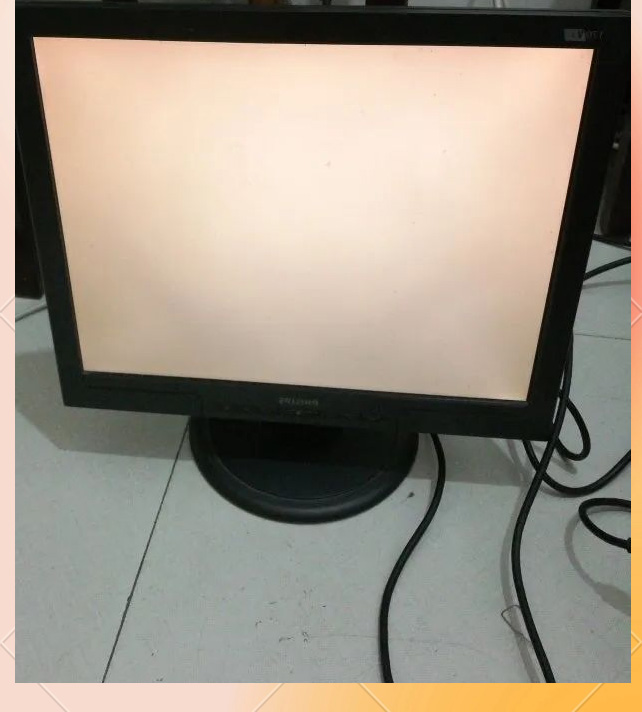 LCD 화면 백라이트가 노란색으로 바뀌지 않도록하는 방법